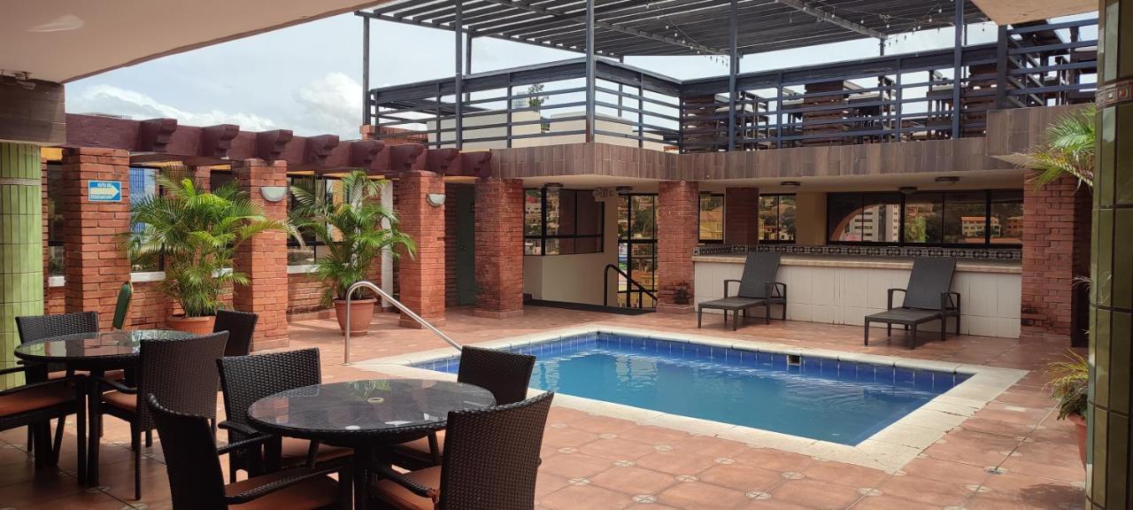 Florencia Plaza Hotel تيجوسيجالبا المظهر الخارجي الصورة